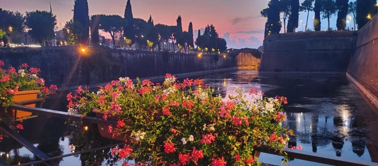 Apartamento Casa Francesca Peschiera del Garda Exterior foto
